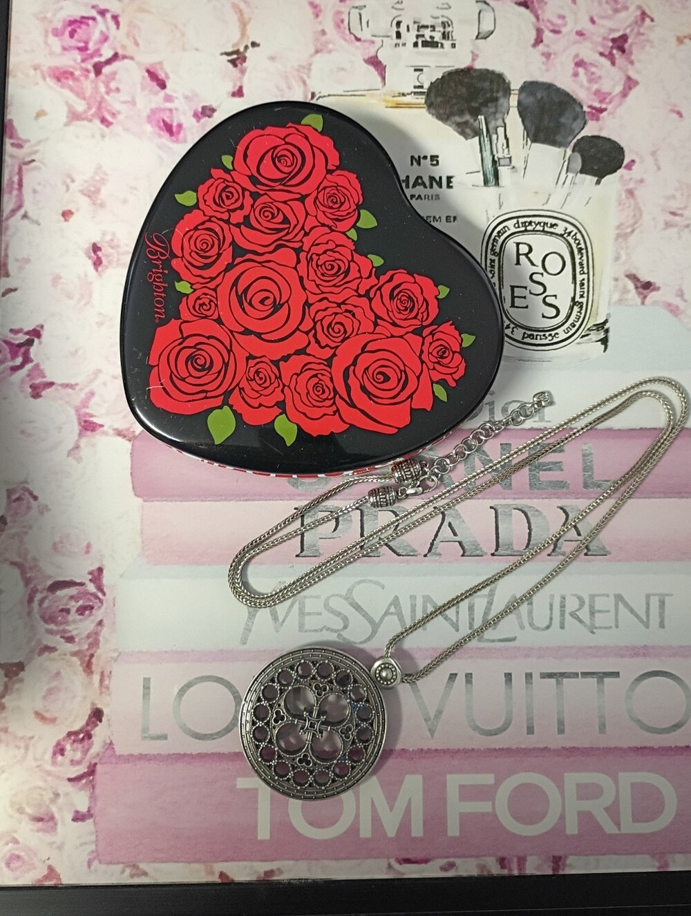 β€οΈBRIGHTON BASILICA XLONG Ferrara Disc Medallion Pendant Necklace +Brighton Tin